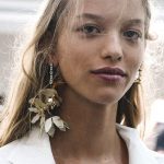 flower-earring-trend-2018