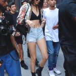 bra-summer-outfit-ideas-kendall-jenner-min