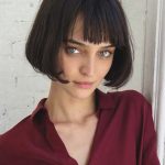 90s-bob-haircut-style-trend-fall-2018-min