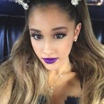 ariana-grande-cat-ear-headband-hairstyle-2016-min