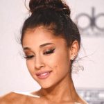 ariana-grande-messy-bun-min