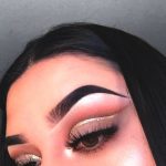 golden-eyeliner-cut-crease-makeup-min