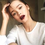 bold-lips-burgundy-lipstick-makeup-min