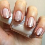 french-manicure-trend-rose-gold-nails-min