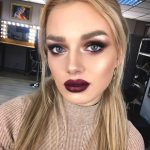 glittery-eyeshadow-bold-lipstick-makeup-look-night-out-ideas-min