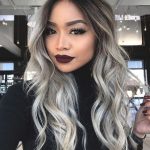 grey-wavy-hair-color-trend-2019-grey-hairs-min