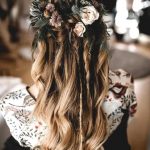 bohemian-wedding-hairstyles-hair-trends-2019-min