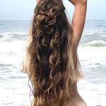 boho-wedding-hairstyles-bridal-hairstyle-ideas-min