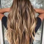 long-layered-hair-2019-haircut-trends-long-layers-min