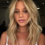 new-shag-blonde-haircut-hairstyle-trends-2019-min