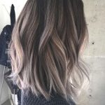 ash-brown-highlights-look-min