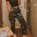 cargo-pants-outfits-min