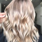 champagne-bronde-hair