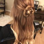 flower-braid-hairstyle-idea-min