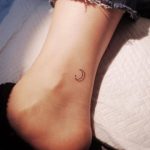 minimalist-moon-tattoo-min