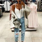 white-sneakers-outfit-ideas-min