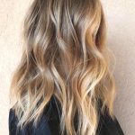 natural-hair-color-ideas-for-women-over-30s