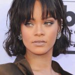 rihanna-bang-hairstyle-2019