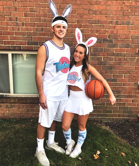 couples-halloween-costumes-bugs-and-lola | Ecemella